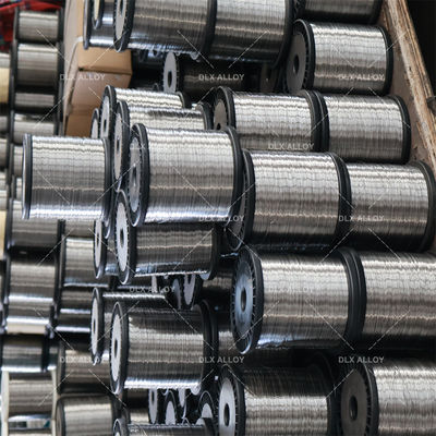 Dobra cena Polerowany jasny drut oporowy Ni60Cr15 wrażliwy na temperaturę z doskonałą spawalnością do zastosowań wysokotemperaturowych w Internecie